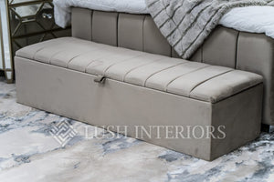 EVA BESPOKE VELVET STORAGE BOX/OTTOMAN