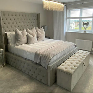 DOLCE BESOKE VELVET STORAGE BOX/OTTOMAN