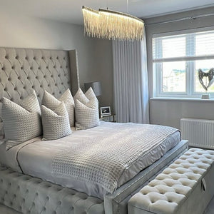 DOLCE BESOKE VELVET STORAGE BOX/OTTOMAN